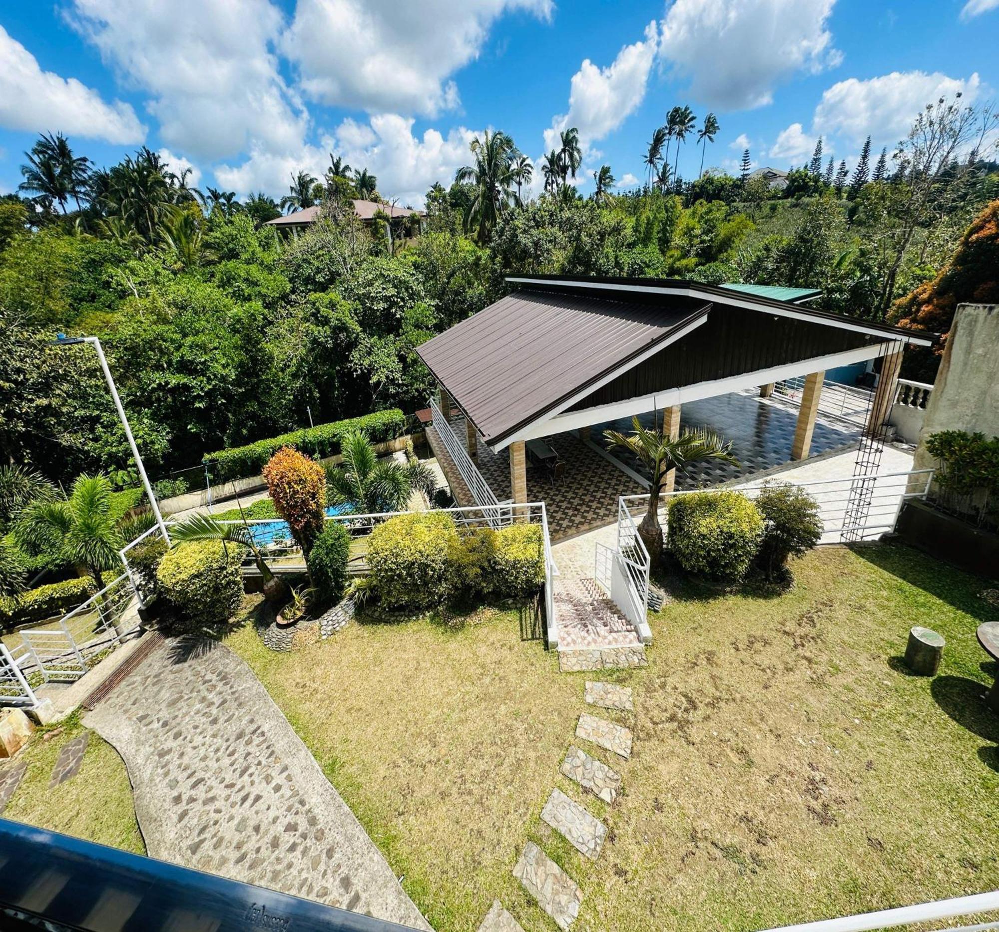 Oyo 1067 Villa Sofia At Silang Tagaytay City ภายนอก รูปภาพ