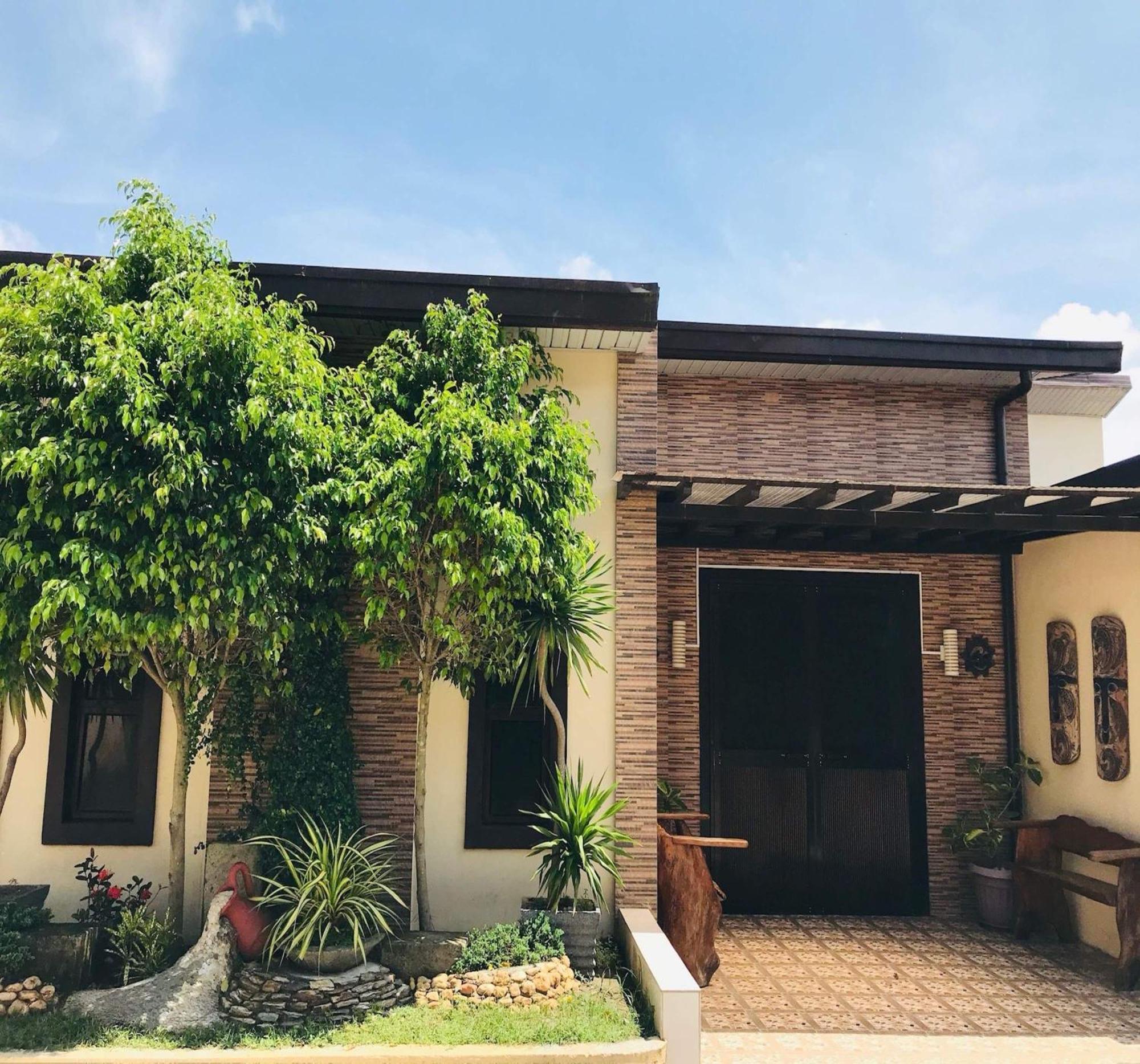 Oyo 1067 Villa Sofia At Silang Tagaytay City ภายนอก รูปภาพ