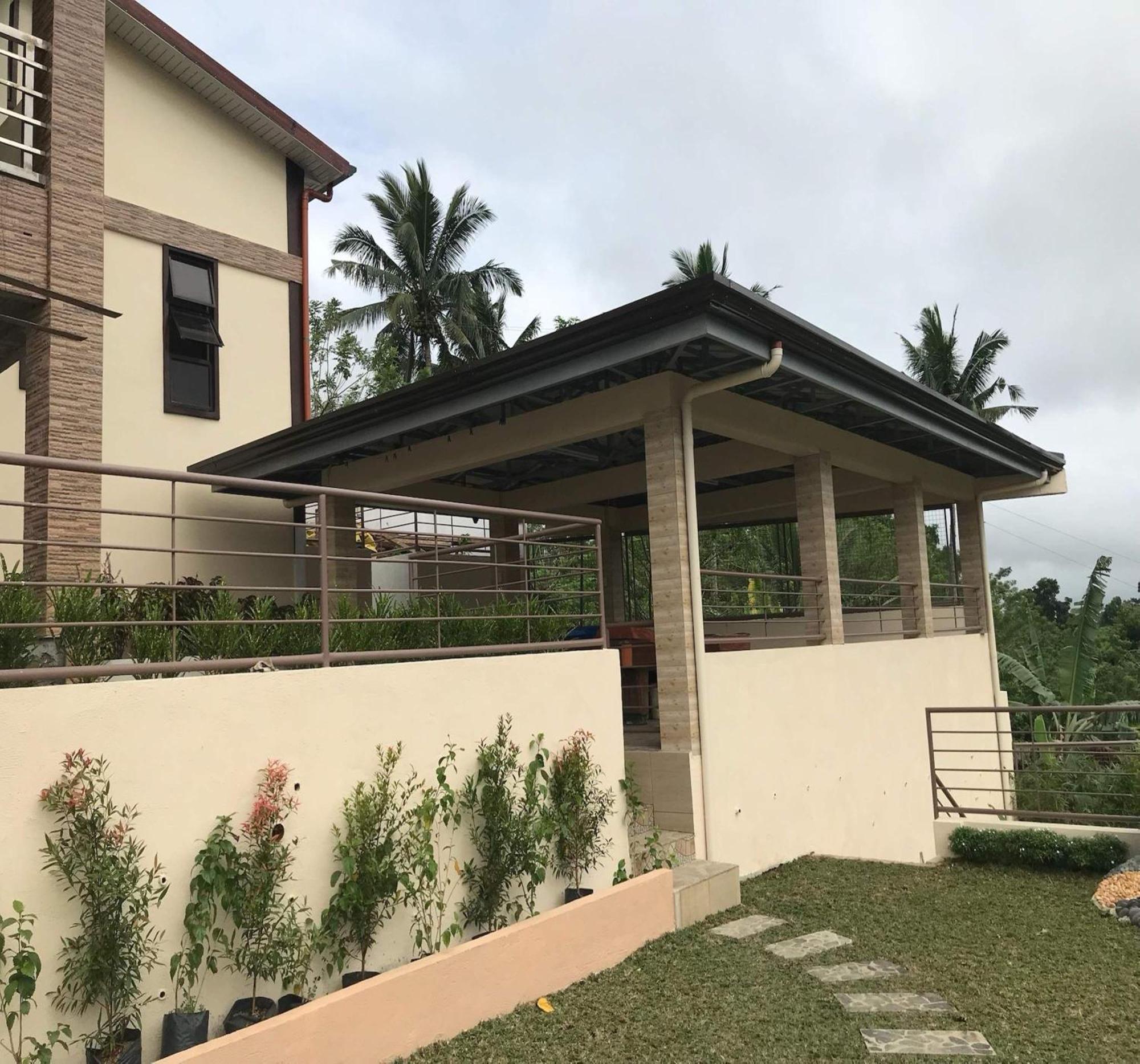 Oyo 1067 Villa Sofia At Silang Tagaytay City ภายนอก รูปภาพ