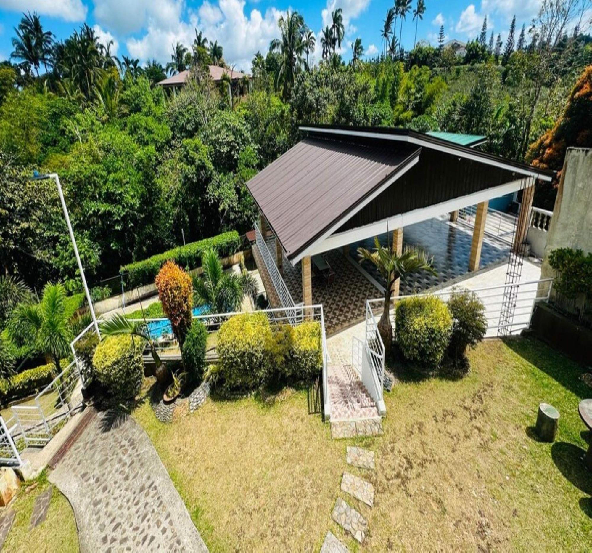 Oyo 1067 Villa Sofia At Silang Tagaytay City ภายนอก รูปภาพ